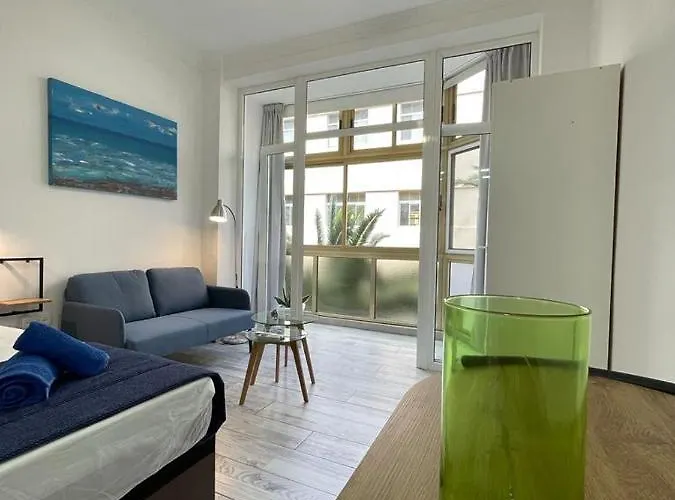 Palmeras 102 لاس بالماس دي غران كاناريا